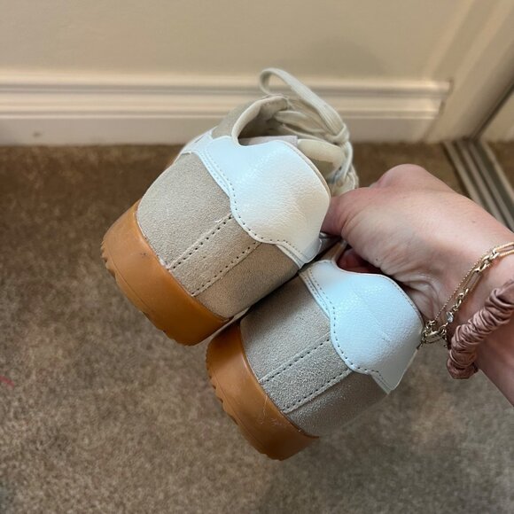 Gola Elam Sneakers in Bone White Size 6 NWOT - Picture 8 of 9